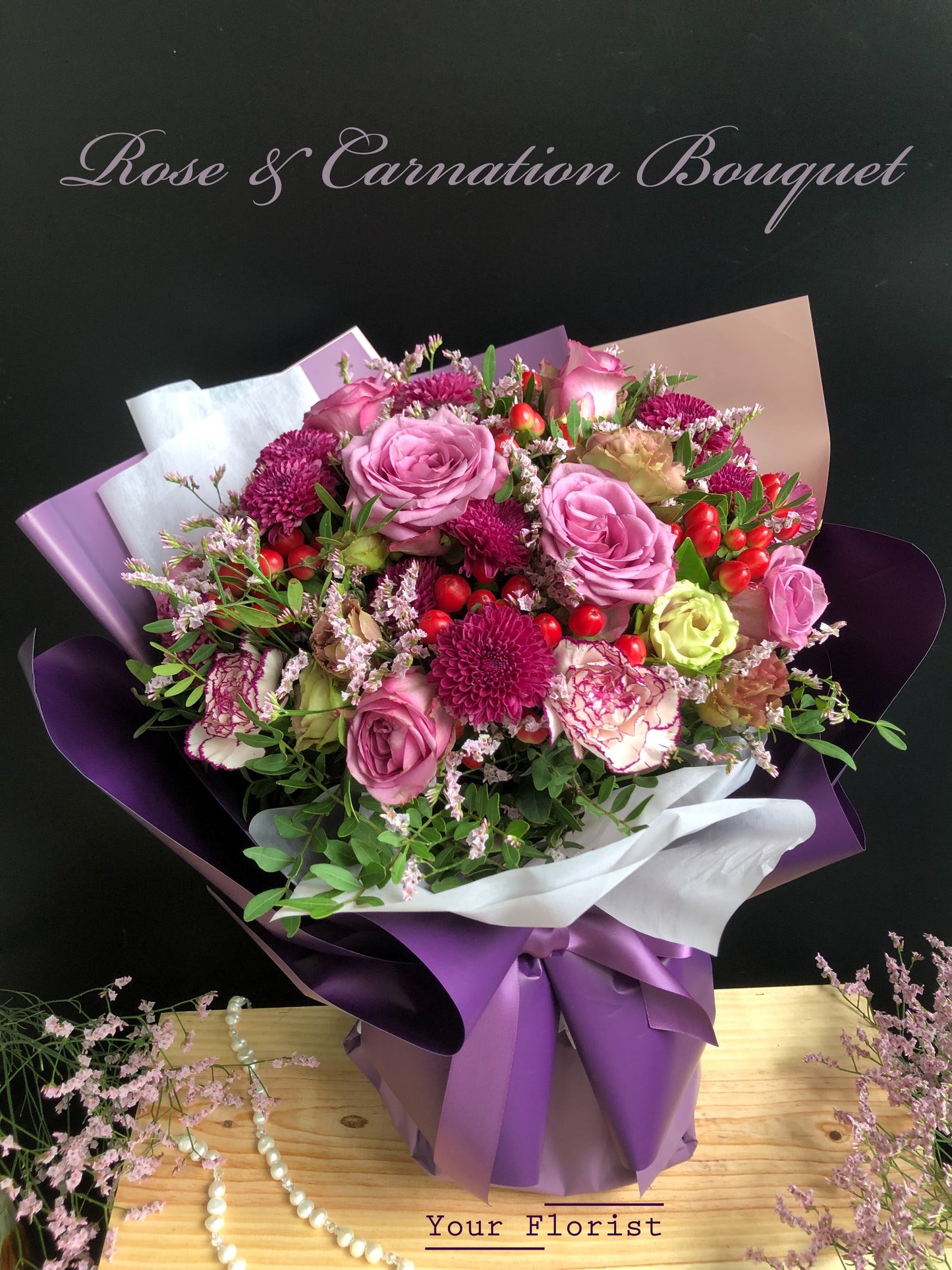 Rose & Carnations Bouquet 玫瑰康乃馨花束