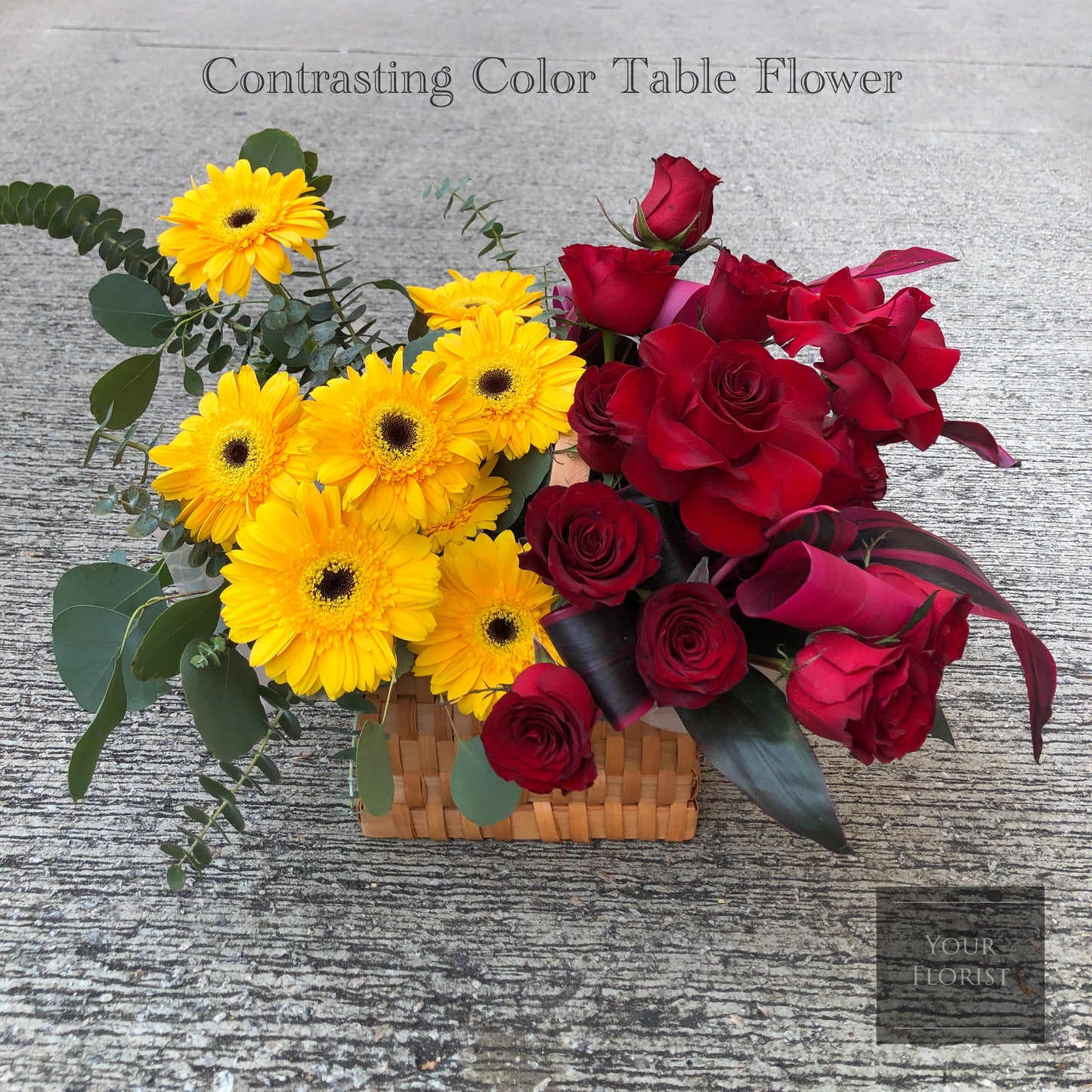 Contrasting Color Table Flower For Grand Opening