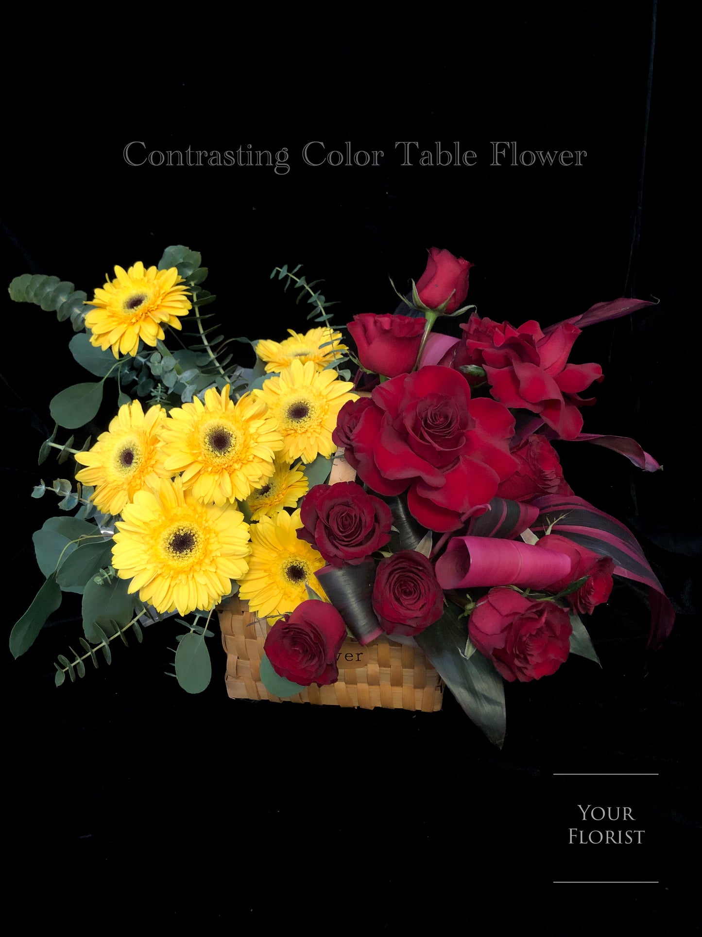 Contrasting Color Table Flower For Grand Opening