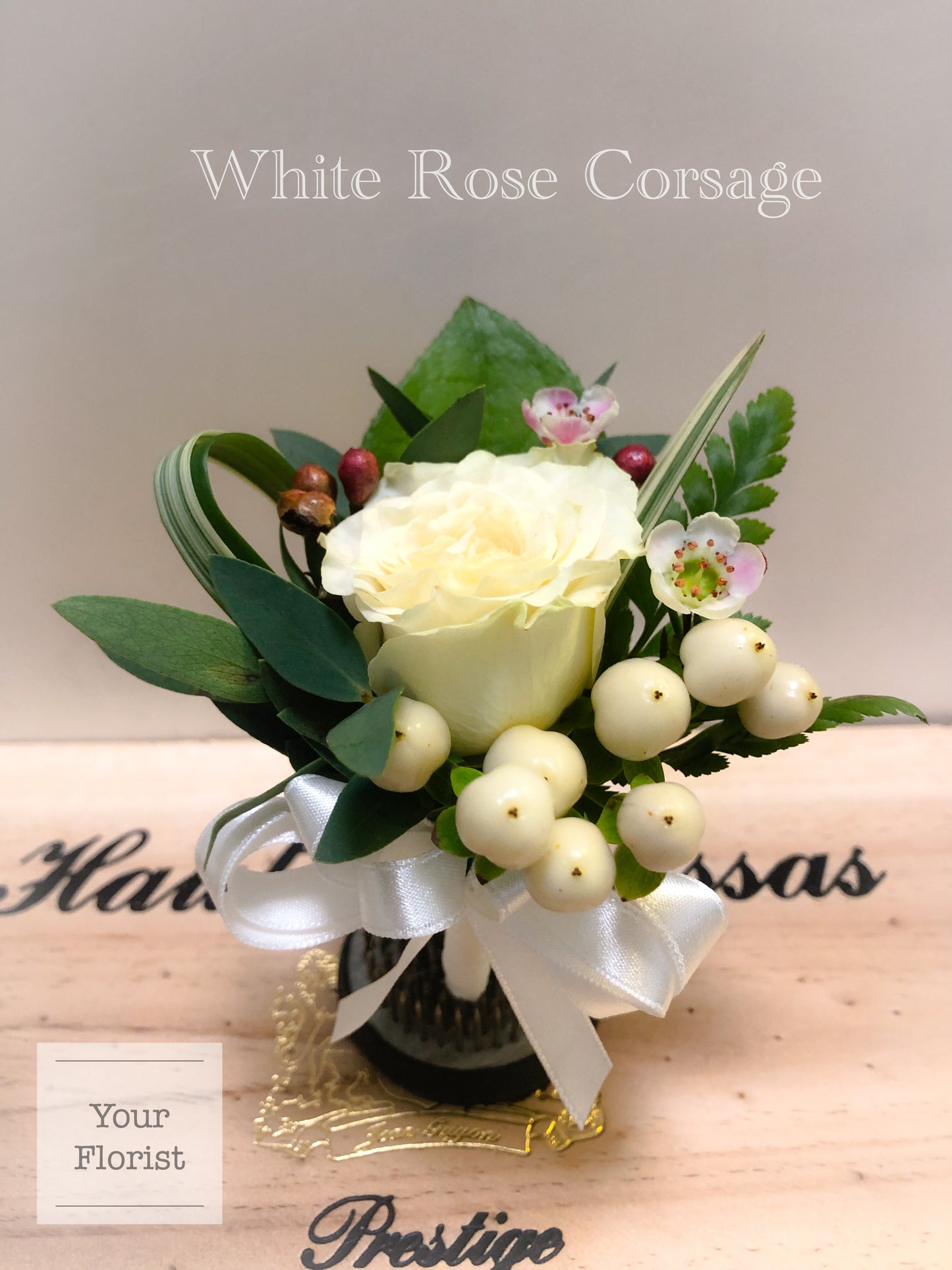 White Rose Corsage 白玫瑰襟花