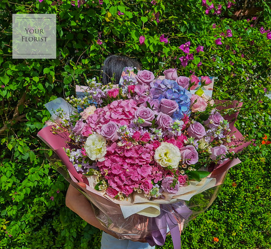 3 Hydrangeas & Purple Rose Bouquet 繡球花紫玫瑰特大花束