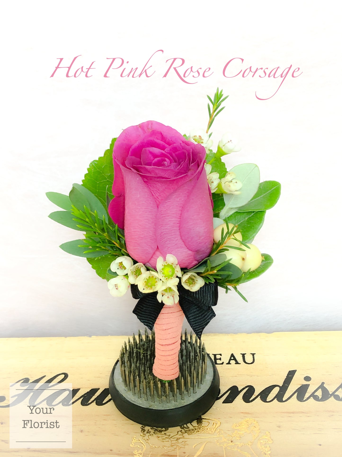 Hot Pink Rose Corsage 桃紅玫瑰襟花